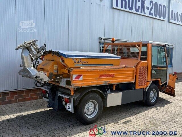 Dubă cu acoperiș înalt Multicar Boki HY1252B 4x4 Winterdienst Schild + Streuer