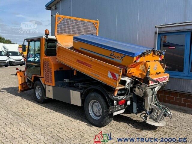 Dubă cu acoperiș înalt Multicar Boki HY1252B 4x4 Winterdienst Schild + Streuer