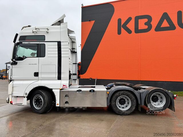 Стандартный трактор MAN TGX 28.500 6x2 XXL CAB / INTARDER / DOUBLE BOGIE