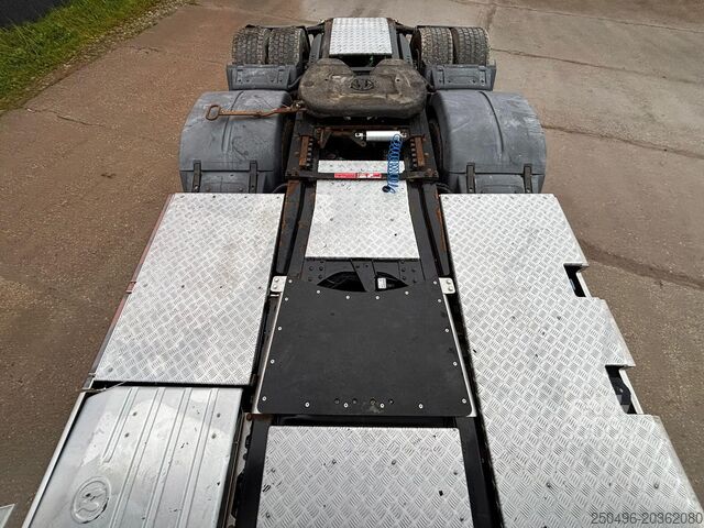 Štandardný traktor MAN TGX 28.500 6x2 XXL CAB / INTARDER / DOUBLE BOGIE