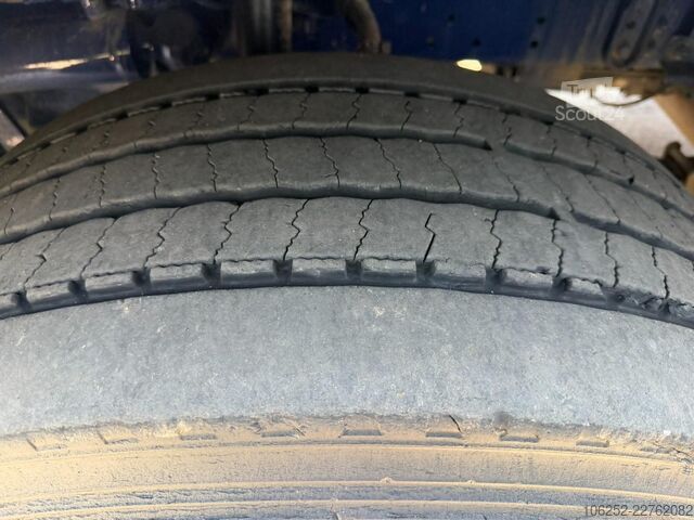 Plateforme de chargement ouverte MAN TGS 35.480 8X4 PRITSCHE + KRAN (29m!)  FASSI F3...