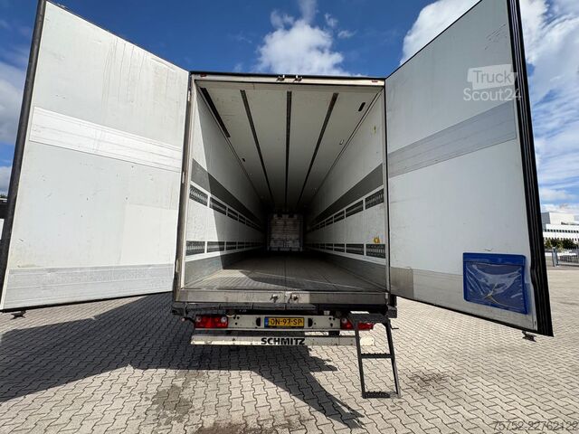 Prevoz v hladilniku/zamrznjenem stanju Schmitz Cargobull N/A Carrier Vector 1550 D+E 250B 265H APK/TUV 1...