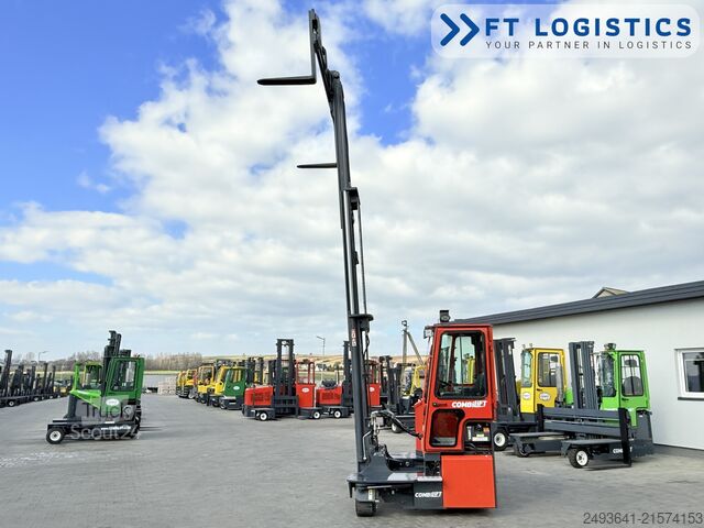 Carretilla retráctil de 4 vías Combilift C3000ET TRIPLEX 5940 WIDE FORK POSITIONE