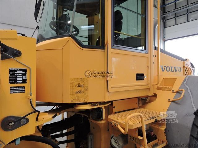 Chargeuse sur pneus VOLVO L90E