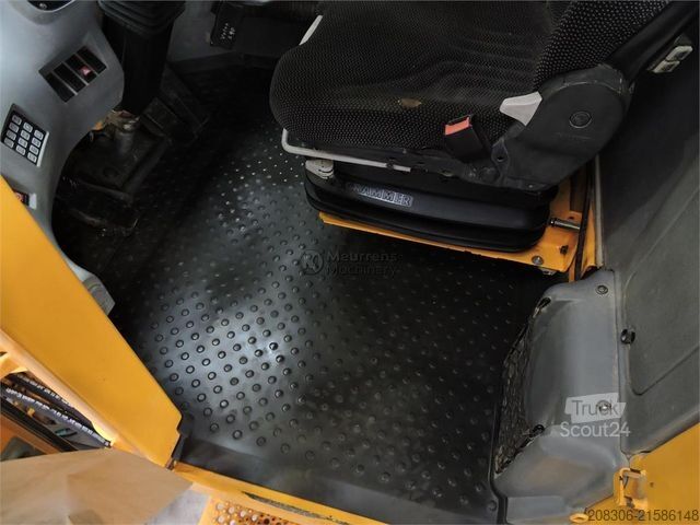 Chargeuse sur pneus VOLVO L90E