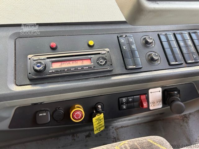 Městský autobus MERCEDES-BENZ Citaro O 530 KLIMA  260 KW  Neulack TOP