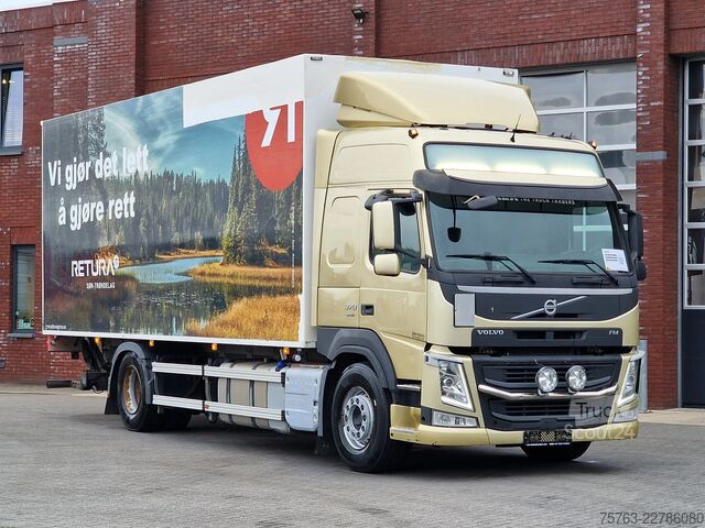Valise Volvo FM 370 Globetrotter 4x2 - Buggsbygg box with si...