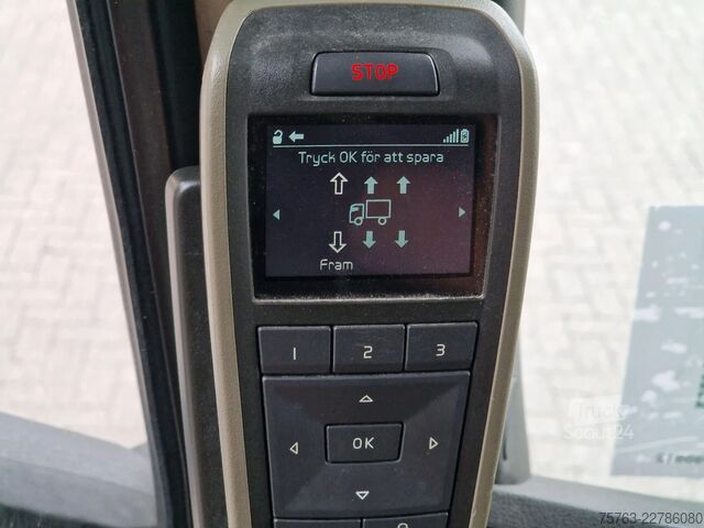 Valise Volvo FM 370 Globetrotter 4x2 - Buggsbygg box with si...