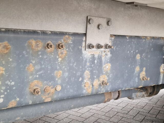 Valise Volvo FM 370 Globetrotter 4x2 - Buggsbygg box with si...