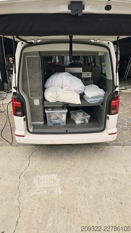 Camper Volkswagen Costa Californiana 2022 | Automatico | Tetto a soffietto