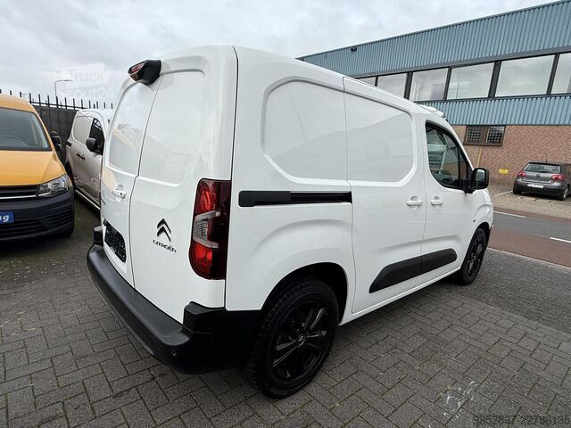 Break à toit surélevé Citroën ë-Berlingo Club 50 kWh 3 Zitplaatsen Climate Co...