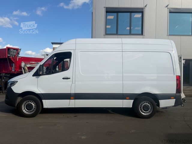 Høy tak varebil MERCEDES-BENZ Sprinter 315cdi Ladebordwand BÄR, LED, Automa.