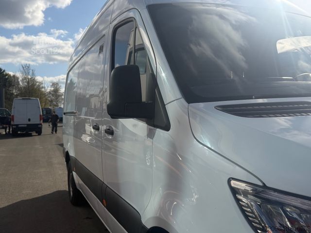 Høy tak varebil MERCEDES-BENZ Sprinter 315cdi Ladebordwand BÄR, LED, Automa.