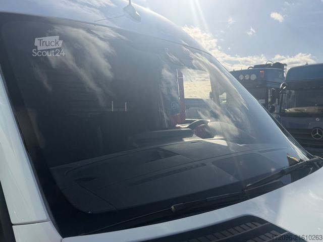 Høy tak varebil MERCEDES-BENZ Sprinter 315cdi Ladebordwand BÄR, LED, Automa.
