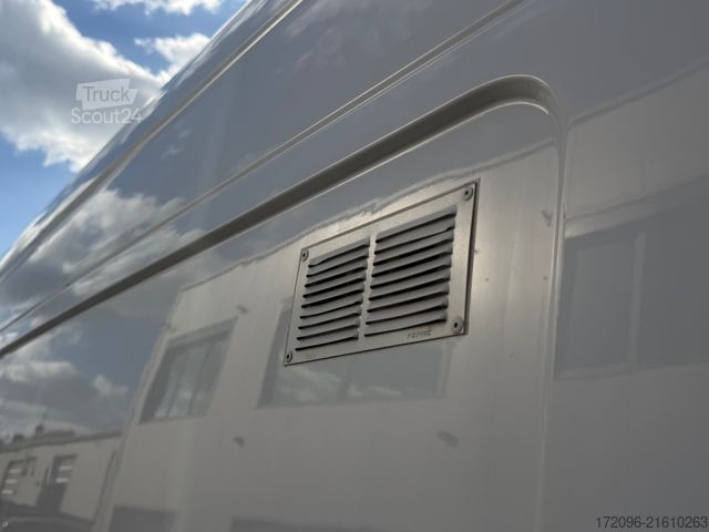 Høy tak varebil MERCEDES-BENZ Sprinter 315cdi Ladebordwand BÄR, LED, Automa.