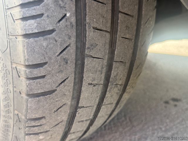 Høy tak varebil MERCEDES-BENZ Sprinter 315cdi Ladebordwand BÄR, LED, Automa.