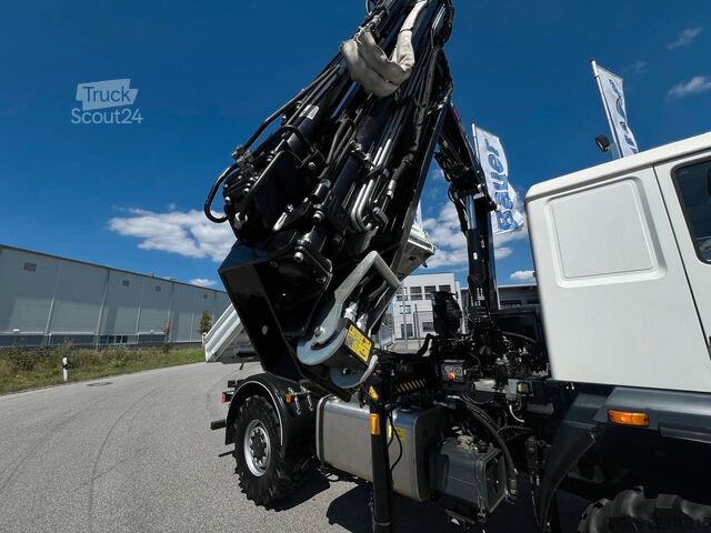 Kamion za specijalne namene MAN L90 18.284 4x4 LOF Kipper/Kran/47 tkm/HA gelenkt