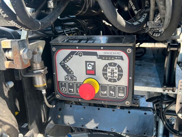 Háromirányú billenő teherautó MAN L90 18.284 4x4 LOF Kipper/Kran/47 tkm/HA gelenkt