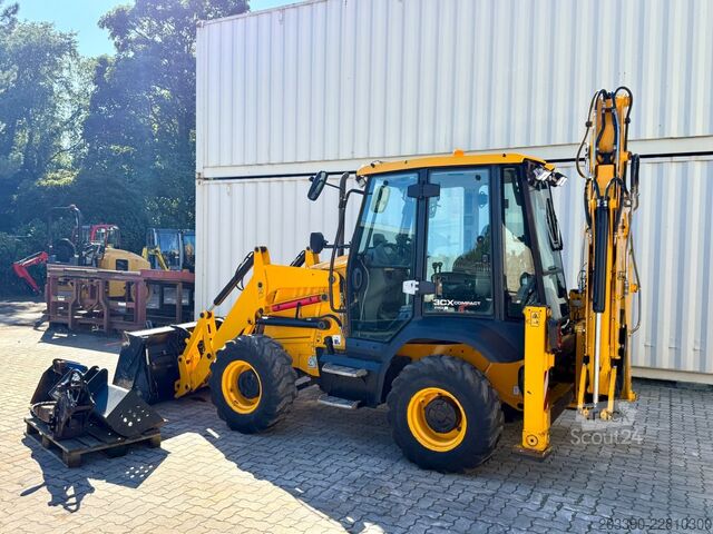 Riteņu iekrāvējs JCB 3CX Compact / 2022 BJ / Hammer + Schaufeln