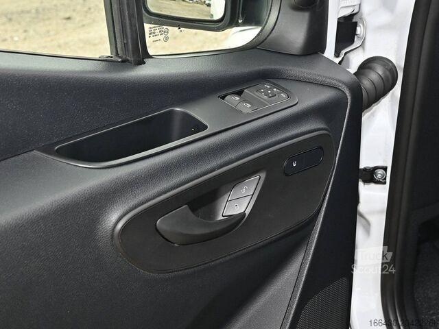 Kleinbus Mercedes-Benz Sprinter 315 CDI Kasten L3H2 Holz Navi Kamera