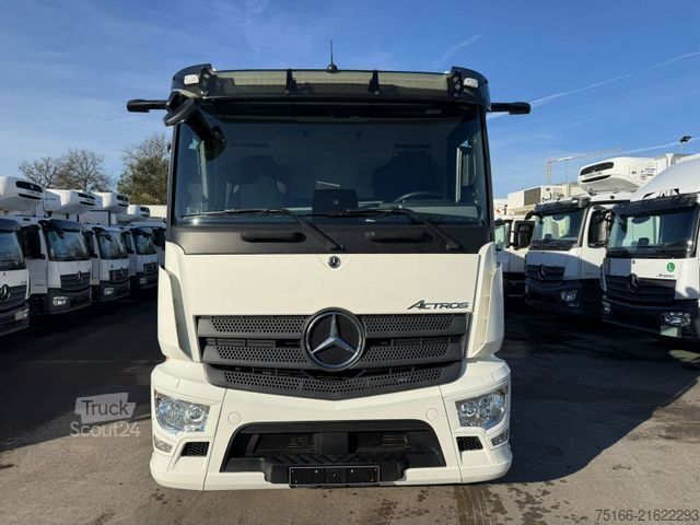 Box truck MERCEDES-BENZ ACTROS 1830 L Koffer 7 m LBW 2 T*LASI VDI*73 tkm