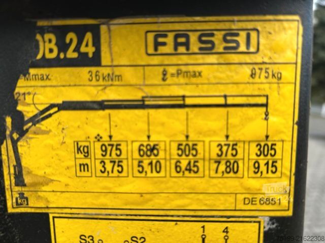 Truck-mounted crane van MITSUBISHI FUSO 5S13 Pritsche + Fassi F40B Kran  4x2