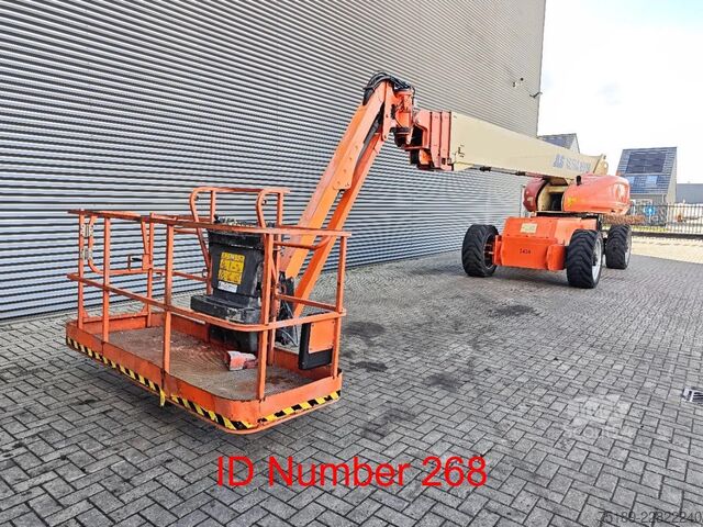 Teleskopiskā platforma JLG 1200 SJP