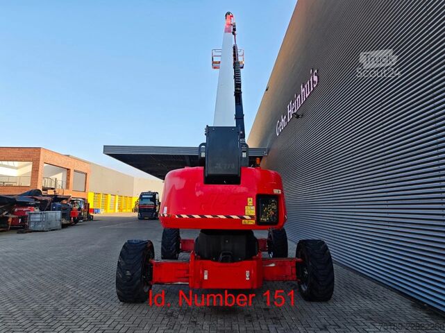 Teleszkópos platform JLG 1350 SJP