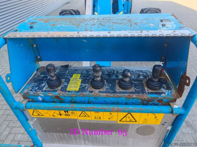 Teleskopiskā platforma Genie Z-135