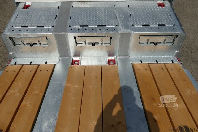 Ρυμουλκούμενο με πλατφόρμα εργασίας MÜLLER-MITTELTAL 3-achs mit Radmulden, 2 Ladehöhen, Klapprampen
