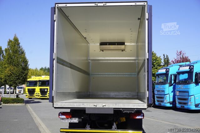  MAN TGX 26.510 6×2-4 / Krone 18 EPAL / 2023