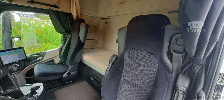 Lapos platós Mercedes-Benz 2545 Actros Pritsche Kran Palfinger PK21001