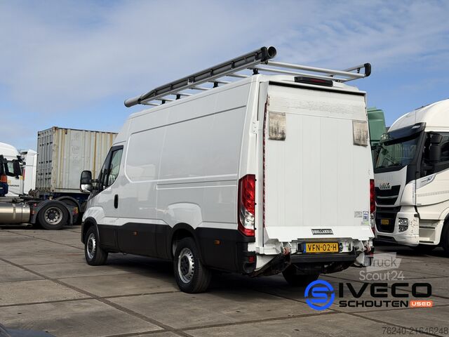 Stationwagen met hoog dak Iveco Daily 35S18V A8 Cruise Control - DHollandia laa...