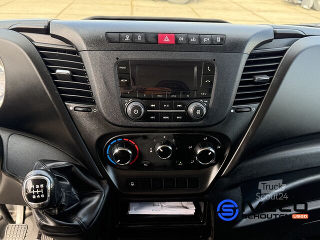 Stationwagen met hoog dak Iveco Daily 35S18V A8 Cruise Control - DHollandia laa...