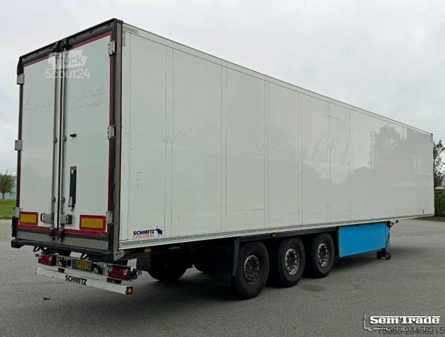 Semi-remorque frigorifique SCHMITZ CARGOBULL SCB*S3B THERMO KING SLXe300 LIFT AXLE 1340x250x2