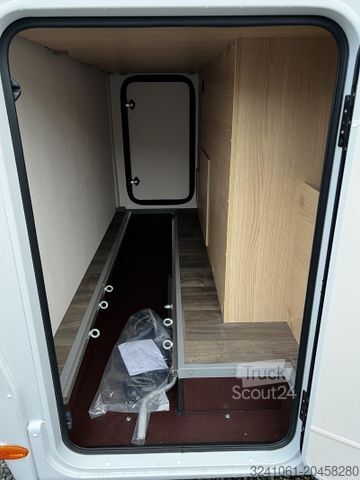 Напівінтегрований кемпер SUNLIGHT Adventure V 60 MJ26|Fiat|LTE-Paket|LED|Safety