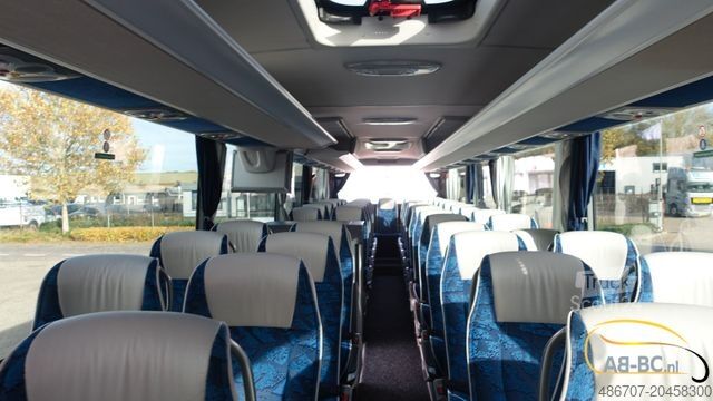 Touringcar MERCEDES-BENZ Tourismo 52 Sitze EURO 6