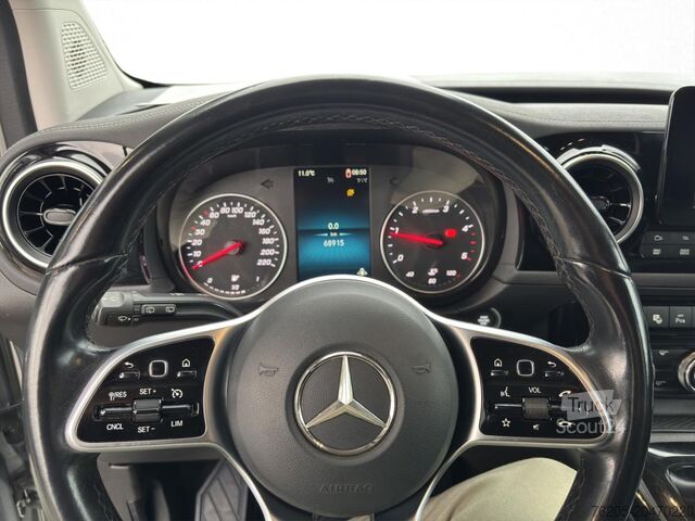 Minibus Mercedes-Benz T 180 d EDITION *LED, Ambiente, MBUX*