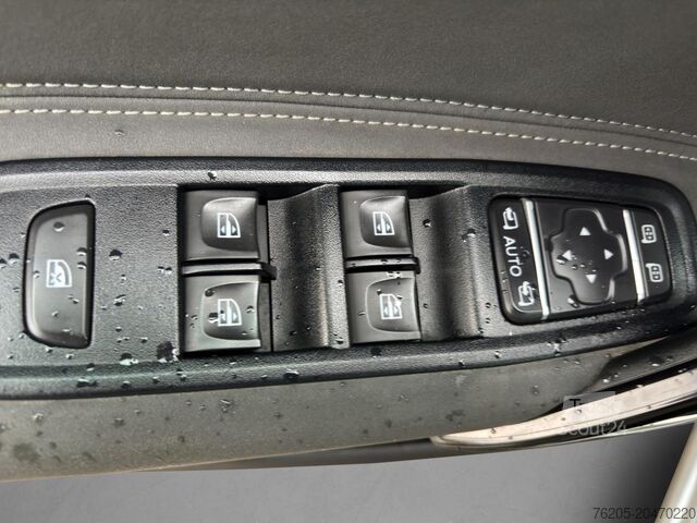 Minibus Mercedes-Benz T 180 d EDITION *LED, Ambiente, MBUX*