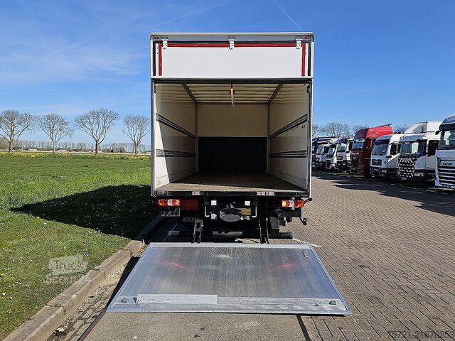 Koffer MERCEDES-BENZ ATEGO 818