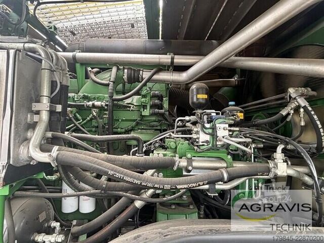 Silppuri John Deere 8800I Allrad + Kemper 490 Plus + Pickup 639