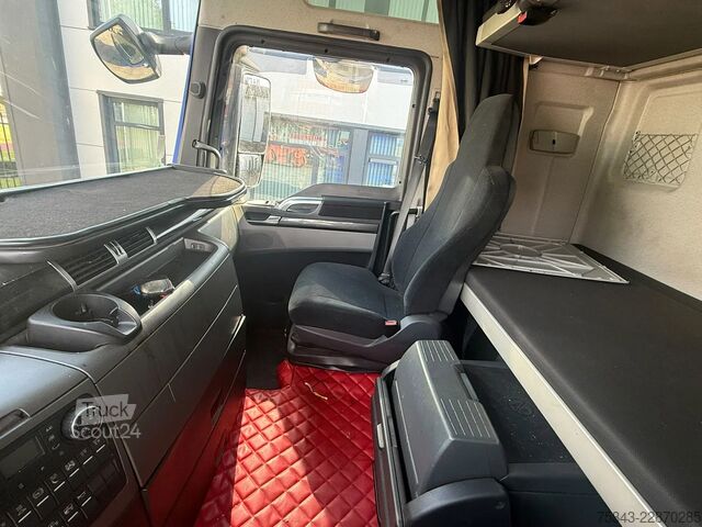  MAN TGX | Lifting axle | Steering axles | Retarder ...