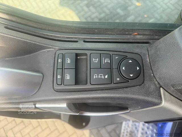  MAN TGX | Lifting axle | Steering axles | Retarder ...