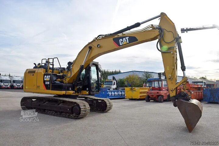 Escavadora de lagartas Caterpillar 323E-stock id2