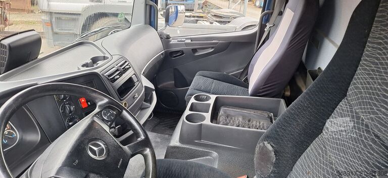 Kovček Mercedes-Benz Atego 818 Klima LBW