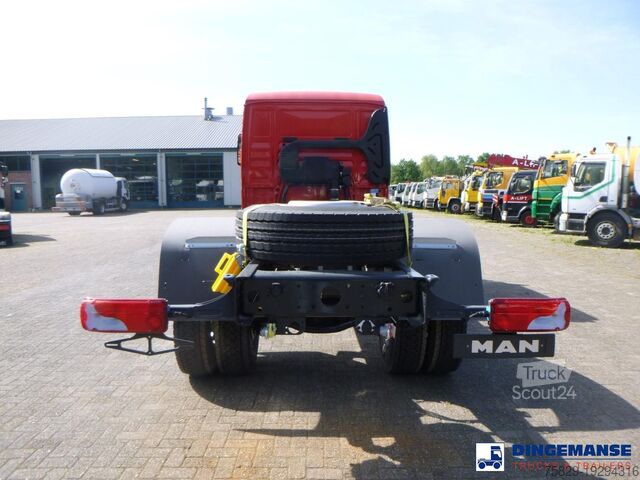 Podwozie z kabiną MAN TGM 18.320 4x4 BB chassis / new/unused