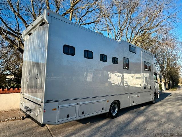 Veewagen MERCEDES-BENZ Pferdetransporter