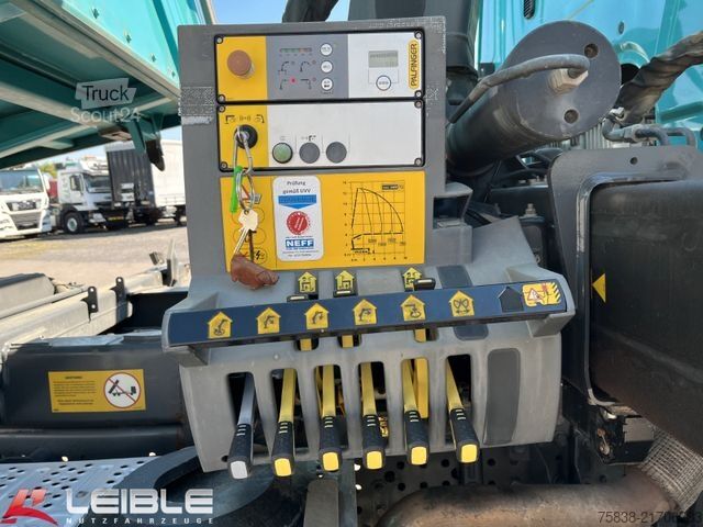 Camión volquete trilateral MERCEDES-BENZ Arocs 1832 Kipper+ Kran Palfinger PK9501*205TKM*