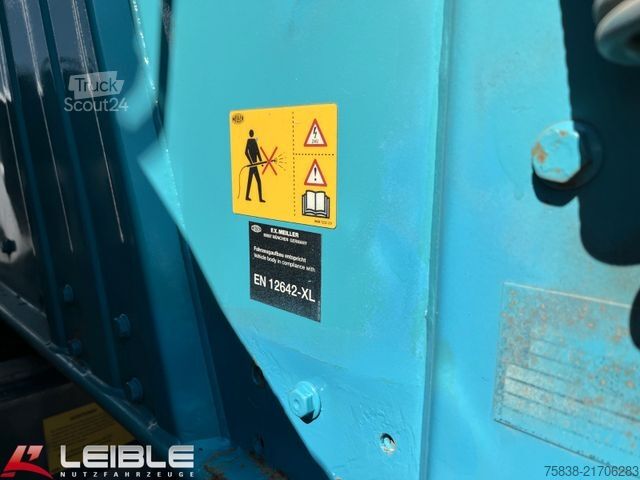 Camión volquete trilateral MERCEDES-BENZ Arocs 1832 Kipper+ Kran Palfinger PK9501*205TKM*