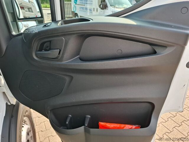 Furgão fechado IVECO 35S16A8/P, LBW, Luft, HiMatic, Klima, RFK,